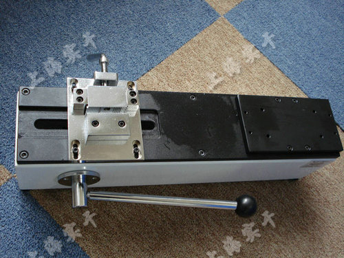 手動(dòng)臥式試驗(yàn)機(jī)