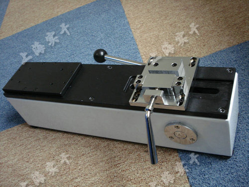 手動(dòng)臥式試驗(yàn)機(jī)