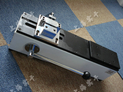 手動(dòng)臥式測(cè)試臺(tái)